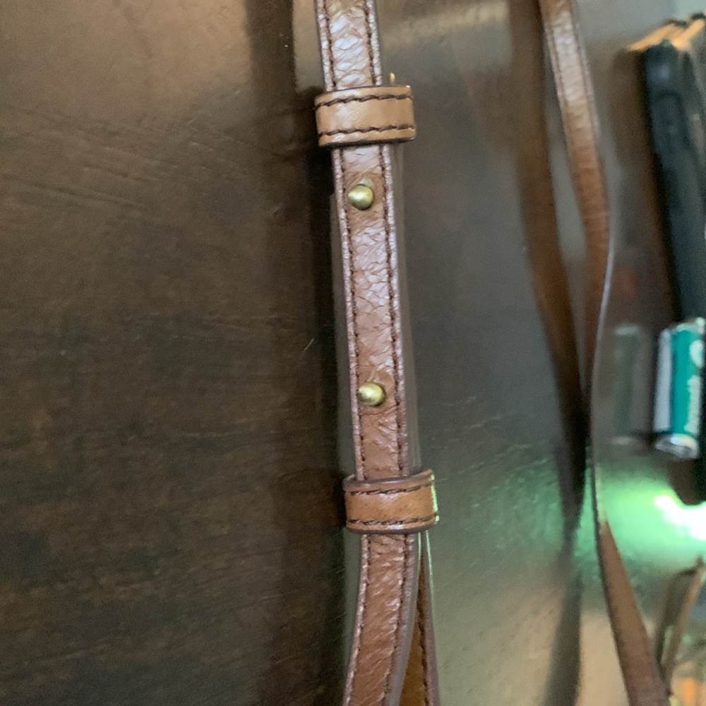 HOBO Leather crossbody - Picture 7 of 8